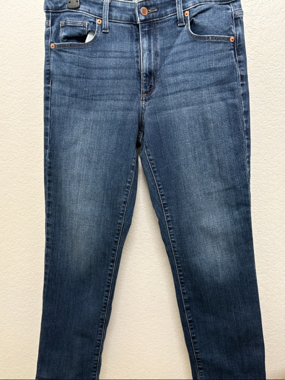 Universal Thread Denim Jeans in Blue with Copper Button